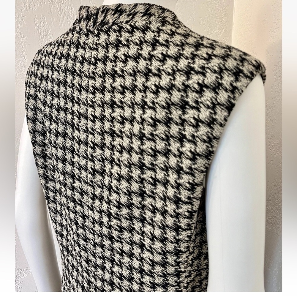MM.LaFleur Aditi 2.0 Houndstooth Woven Cap Slv V-Neck Sheath Dress Size XS - Picture 5 of 7